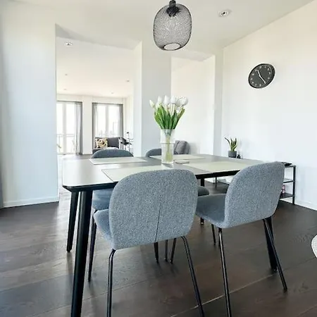 Cityloft - Augsburger Innenstadt-bismarckviertel - Kostenloser Tiefgaragenstellplatz Augsburg